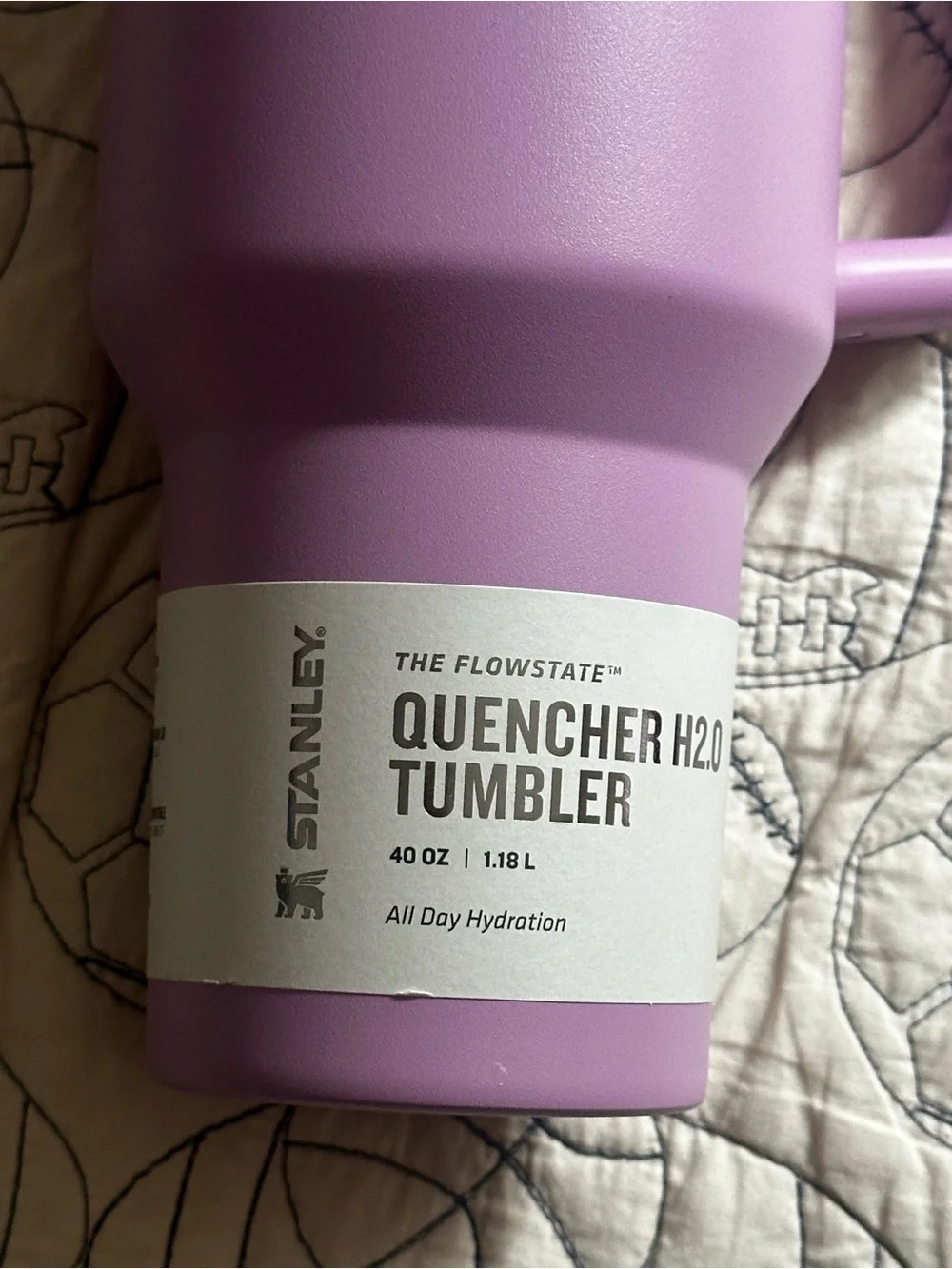 Stanley Lilac Quencher H2.0 Tumbler with Handle and Straw